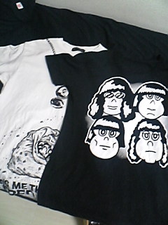 Tシャツ